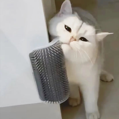 Cat Corner Massager/Brush — Removes hair and massages │ Compatible with catnip